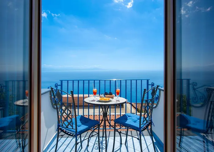 La Dimora Del Bacchiss بيت للعطل *